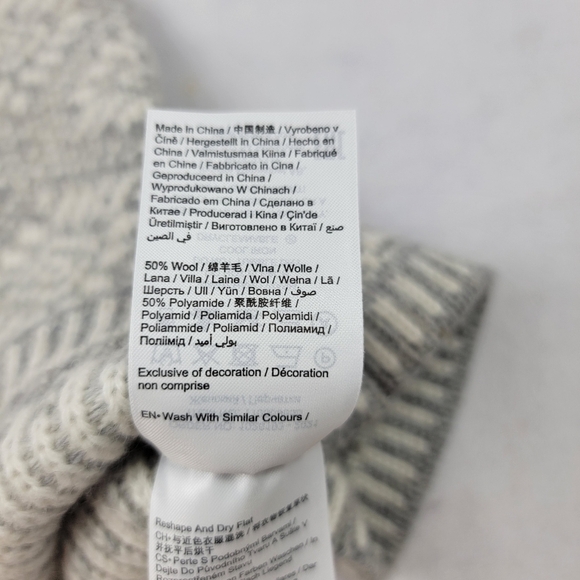 NWOT Indiska sustainably made wool blend mittens - Picture 5 of 6